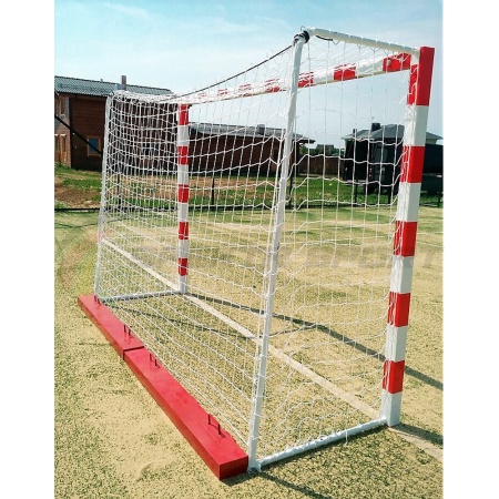 Купить Ворота мини-футбольные без сетки 2х3х1 м. (добровольный серт.) с накидным противовесом 50 кг в Назрани 